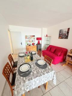 Joli T2, classé 3 étoiles, climatisé vue mer, parking - 7