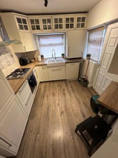 Littleton Co-living - Private Room Self-cater - Manchester - 7