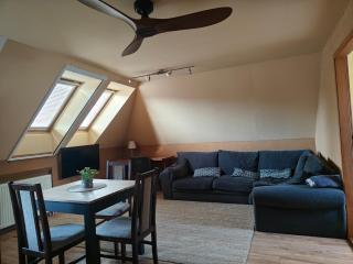 Parrot district apartments - Nové Zámky - 2