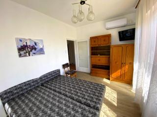 Júlia Apartmanház - Szeged - 4