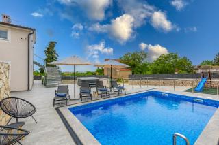 Adri Villa with private heated pool, jacuzzi, sauna & gym - Kras - 0