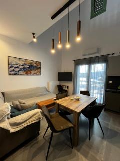Elaeagnus Apartments - 1