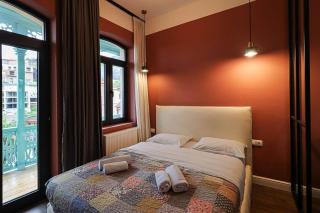 Stunning 2BR Apartment In Abanotubani- By Wehost - Tbilisi - 8