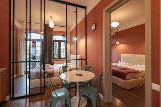 Stunning 2BR Apartment In Abanotubani- By Wehost - Tbilisi - 4