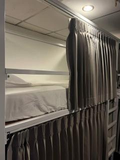 Hostel in Cafe 13 - 5