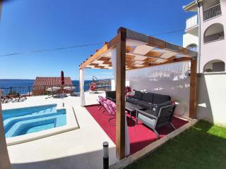 Heated swimming pool with stunning sea view terrace a8 - Trogir - 0