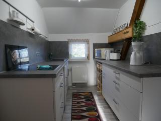 Ferienwohnungen Naschkatze Usedom mit Garten, Ruhe & Blick auf den Wieck in Krummin - Krummin - 2