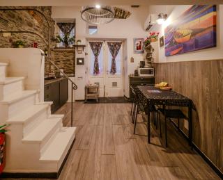 Petrella's Point Studio with AC - Vernazza - 1