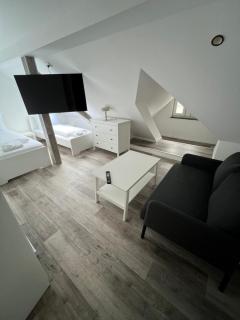 Wohnen auf Zeit Apartments mit E-Ladesäulen Monteure - Osnabrück - 9