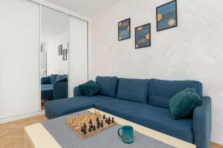 Chłopska Stylish Apartment with Balcony Gdańsk Przymorze by Noclegi Renters - Danzig - 4