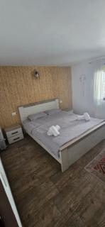 Cabanele din padure - 7