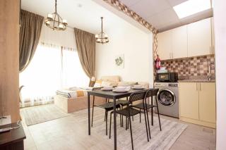 Cozy Studio for Daily Rental Warsan - 8