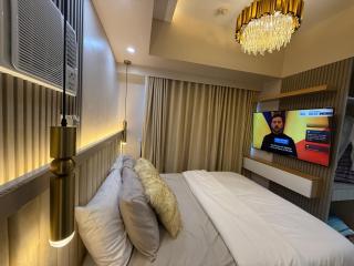 Yassis Suite 2BR Luxury Unit in Grass Residence - Manila - 1