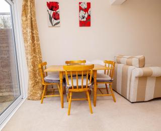 4 Guests - Free Parking - Near Attractions - Wellingborough - 5