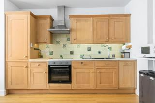Large, quiet flat in Islington - 1