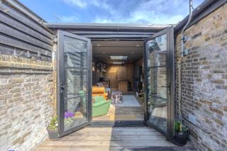 The Stables - Southend-on-Sea - 8