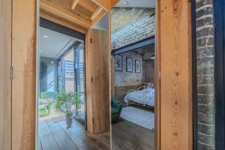 The Stables - Southend-on-Sea - 2