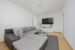 Cosy & Bright Apartment with Parking by Noclegi Renters - Varsovie - 6