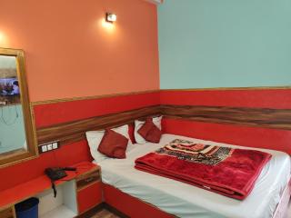 Hotel tirupati inn hill view - 0