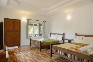 Baanboonpetch Resort - Ban Phlong Takhe - 3