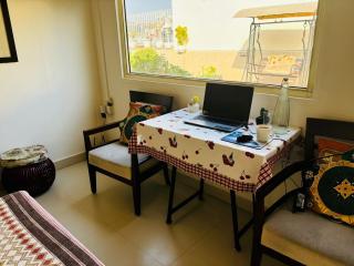 Independent Studio with Terrace in South Delhi - New Delhi - 2