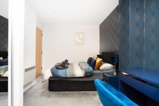 Home Away From Home - Contractors & Leisure - Sheffield - 8