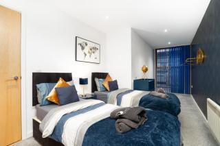 Home Away From Home - Contractors & Leisure - Sheffield - 7