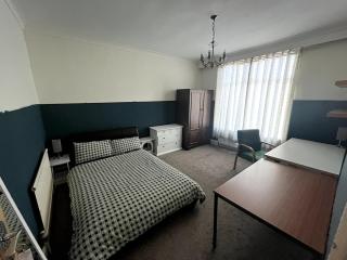 Double Room - Town & University nearby, 24h Bus, Airport-linked - 0