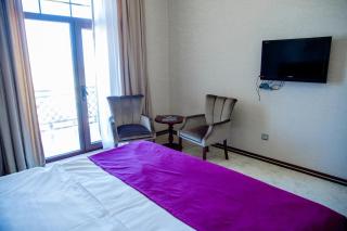 Capitol Hotel Stay - Bakoe - 9