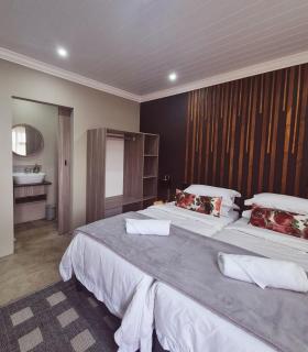 EveGreen Guest Lodge - 1