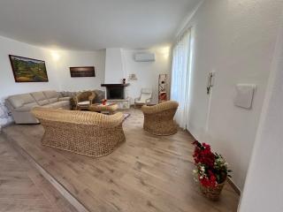 Villa BeSo - Borgo Montenero - 3