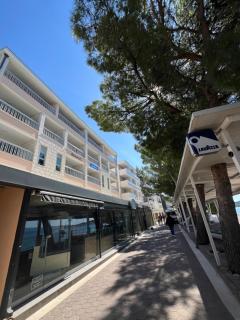 Apartments Simic Makarska - Makarska - 4