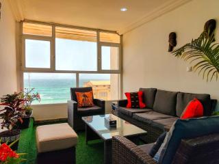Vue ocean Almadies 300m2 3CH avec SDB Clim WiFi - Dakar - 0