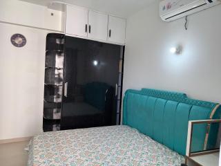 Luxury flat in high end society - 3