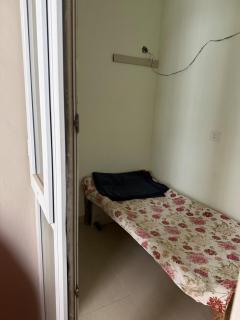 Luxury flat in high end society - 1