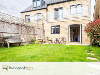 Claremont House - Whitby - 9