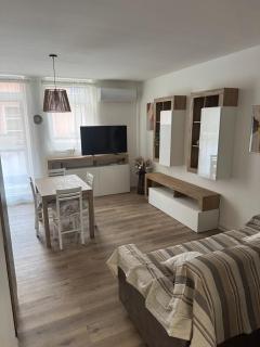 Free Parking - A Casa di Anna - Borgo - 4