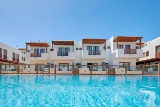 Calero Surfin Shared Pool, 10 Min to Harbour - Puerto Calero - 6
