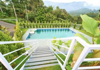 Ice Mist Pool Resort Munnar By VOYE HOMES - Munnar - 2