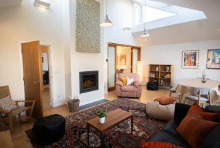 Stylish 3-Bedroom Detached Home in Cambridge - Chesterton - 3