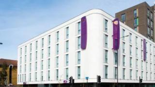 Twin Room only 100M from Sidcup Train Station - Sidcup - 3