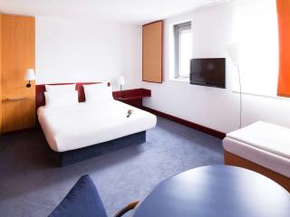 Novotel Suites Hannover - Hannover - 4
