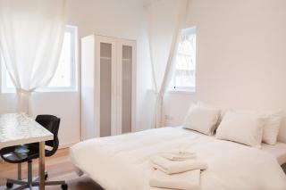 Bright 2BD Apartment in the Heart of Tel Aviv with Shelter by Sea N' Rent - Tel Aviv - 2