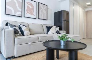 Jaw dropping studio in Luma21 - 9