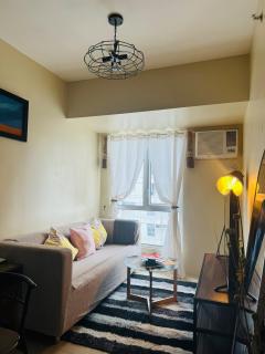 2 Bedroom Unit In IT Park - Good for 5- Max 8 Pax - Cebu - 2