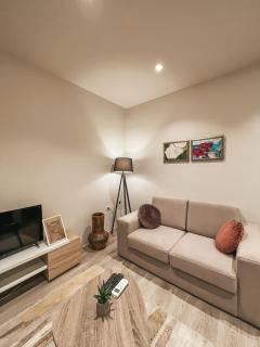 Dizdari Apartments - Tirana - 0