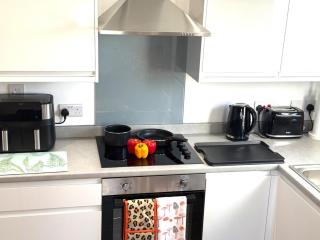 Classy 1- Bedroom Apartment - Watford - 2