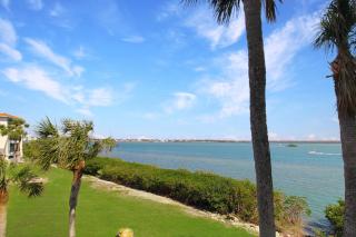 Charming waterfront island condo - minutes to Englewood Beach - Mystic Sea - Englewood - 0