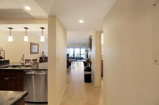 Charming waterfront island condo - minutes to Englewood Beach - Mystic Sea - Englewood - 3