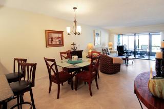 Charming waterfront island condo - minutes to Englewood Beach - Mystic Sea - Englewood - 1